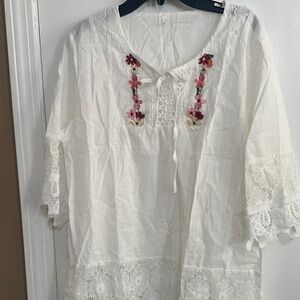 Embroidered White Lace Women's Top